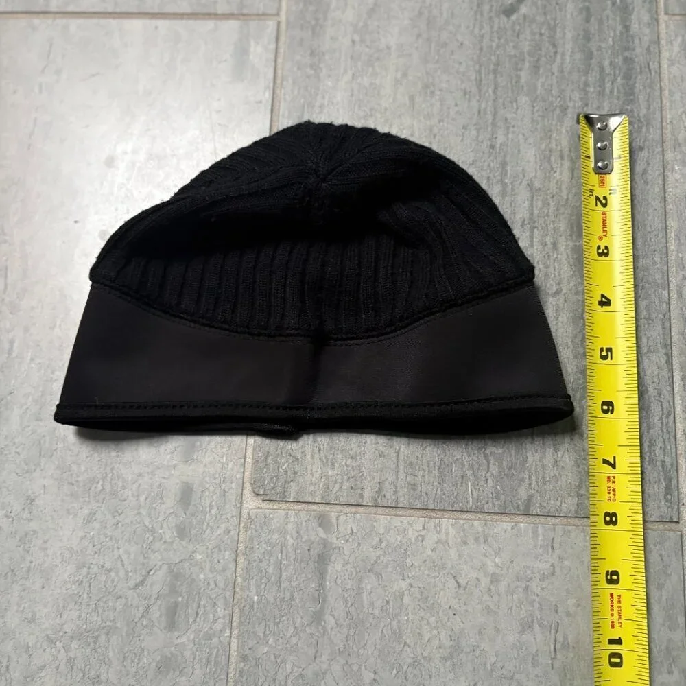 Asics Thermal Knit Running Beanie Cap Hat Fleece Ear Band Lining Black Size S/M